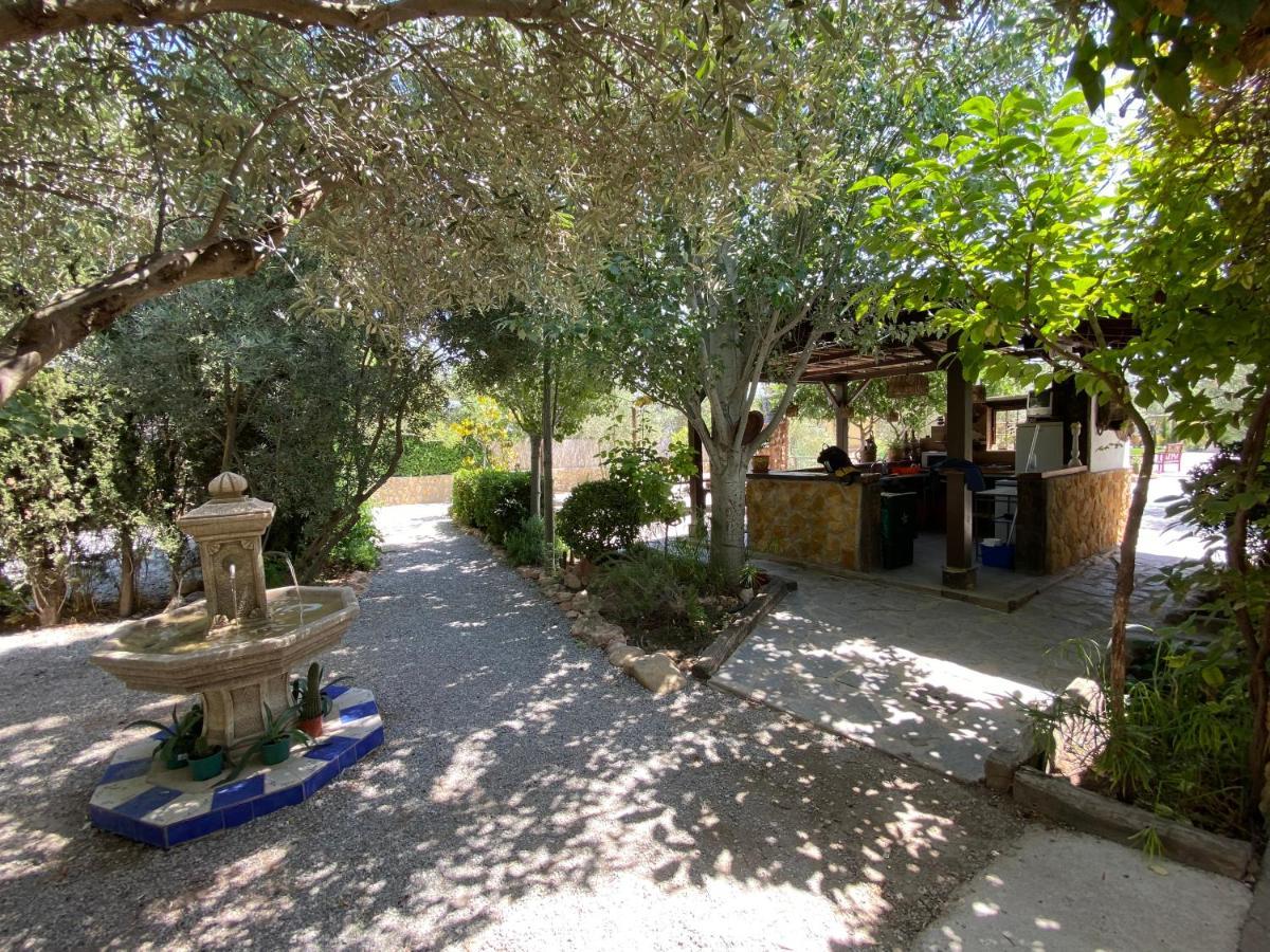Гостевой дом Cortijo Bustamante Баса Экстерьер фото